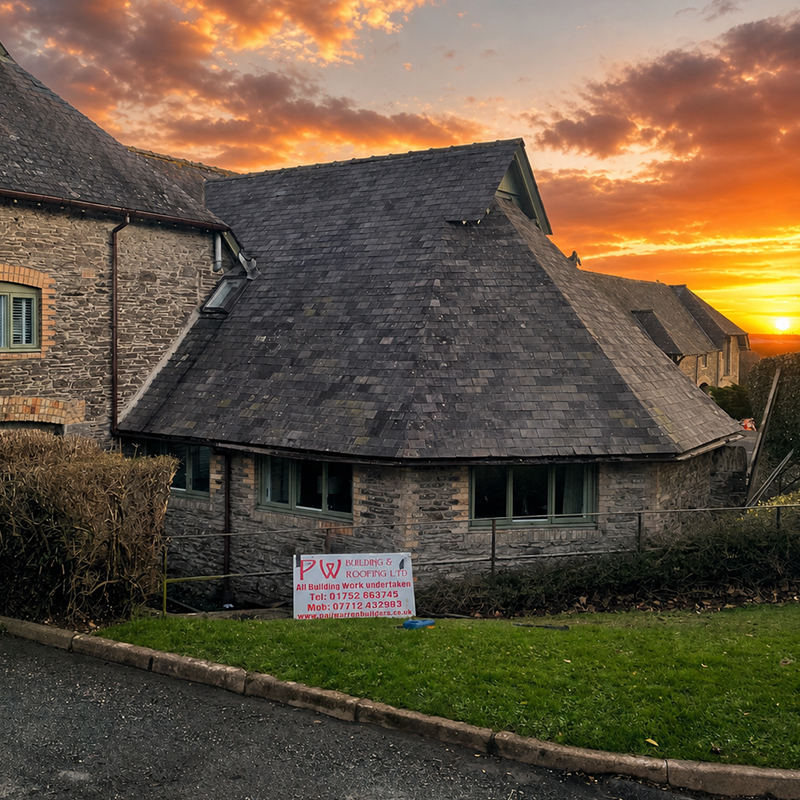 Cottage-at-Sunset